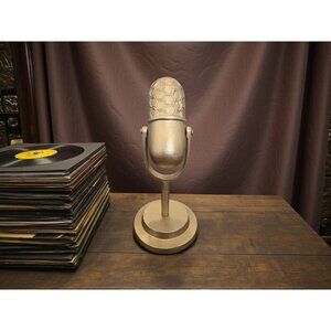 New Comb Decorative Art Deco Gold Metal Microphone Sculpture Figurine Prop Decor